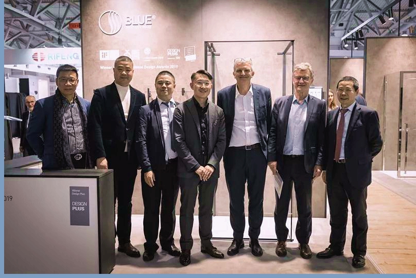 �W�޽��ľ��^ʥ���߹��H�R���m�˸�չ������l