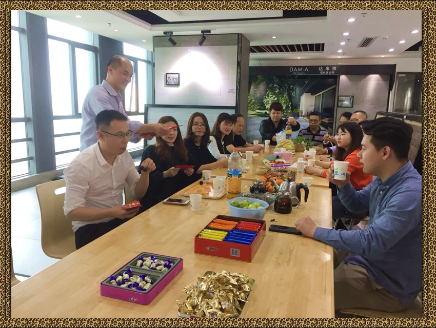 DAMIA�_���ŴŴu�e�k2018�´�ý�w��Ԓ��